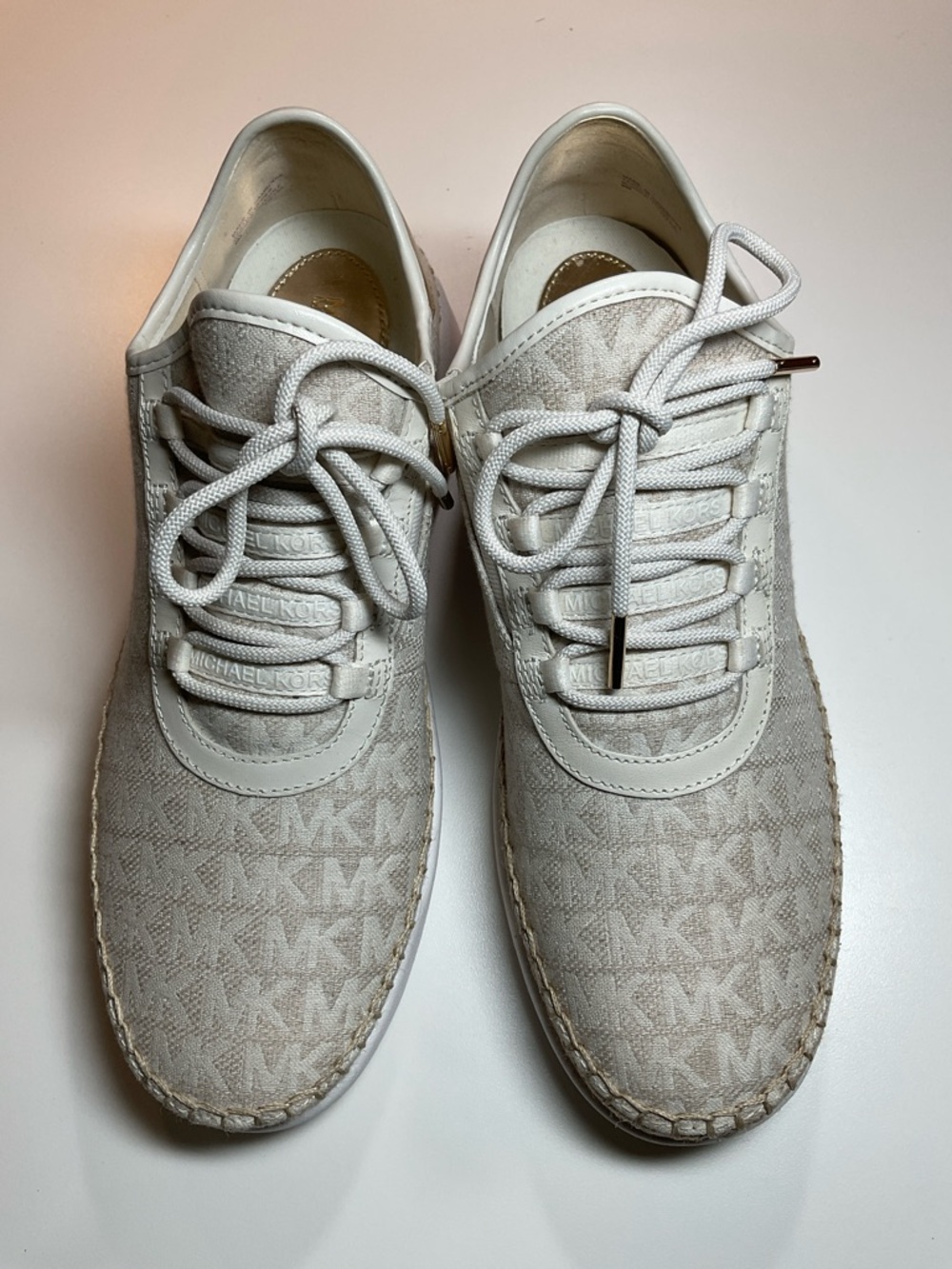 Michael Kors - Ivory Sneaker - Minimal Casual Style
